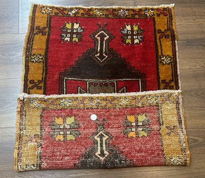 Turkish Yastik Rug 2x3, Geometric Medallion, Small Turkish Wool Rug, Red - Nuvé