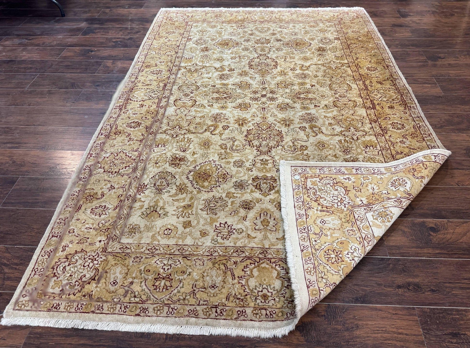 Turkish Oushak Rug 6x9, Vintage, Beige - Nuvé