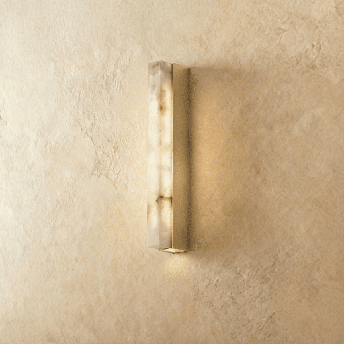 Eclate Alabaster Wall Lamp - Nuvé