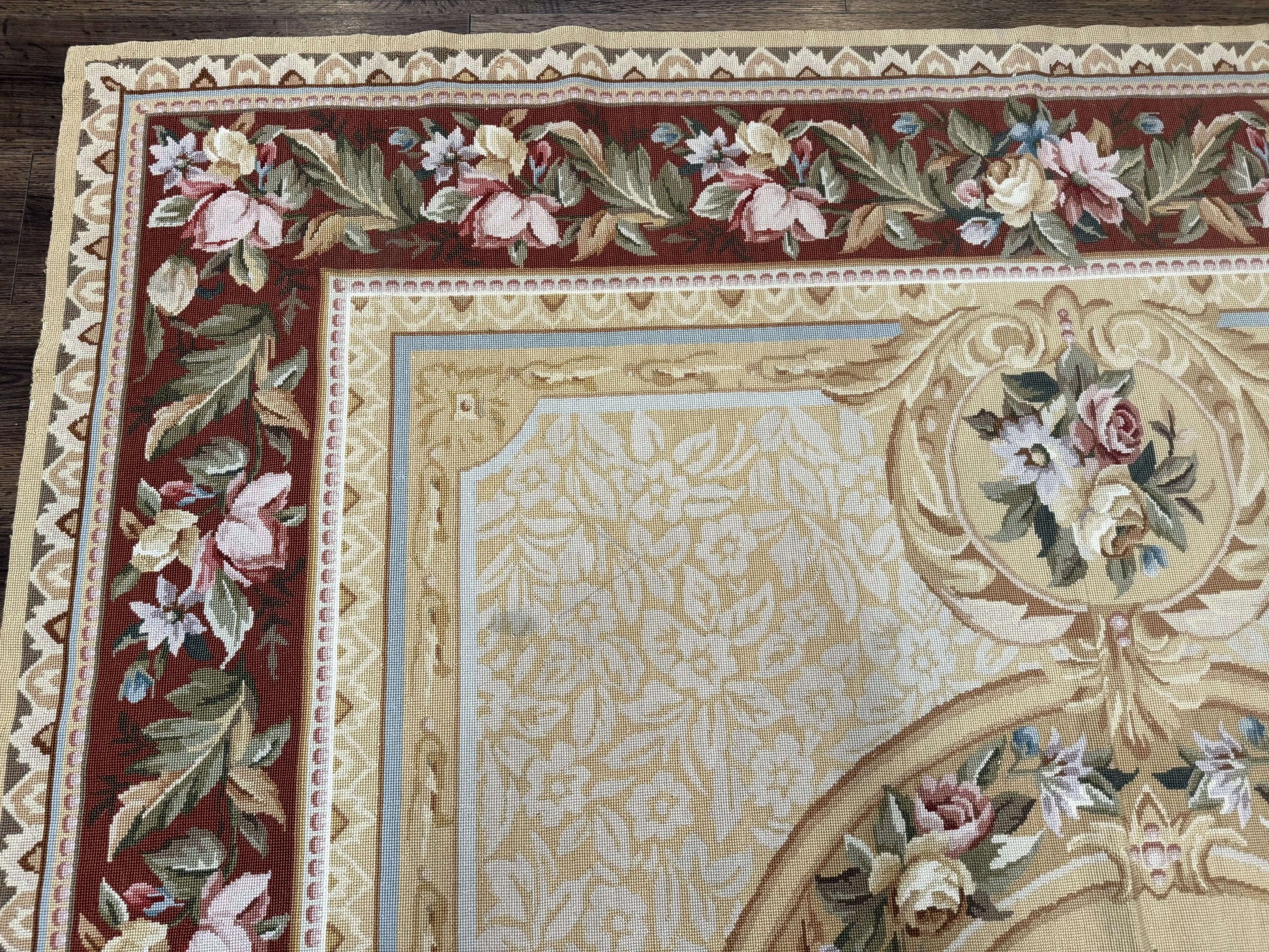 Needlepoint Rug 8x10, Aubusson Savonnerie European Carpet, Floral, Elegant - Nuvé