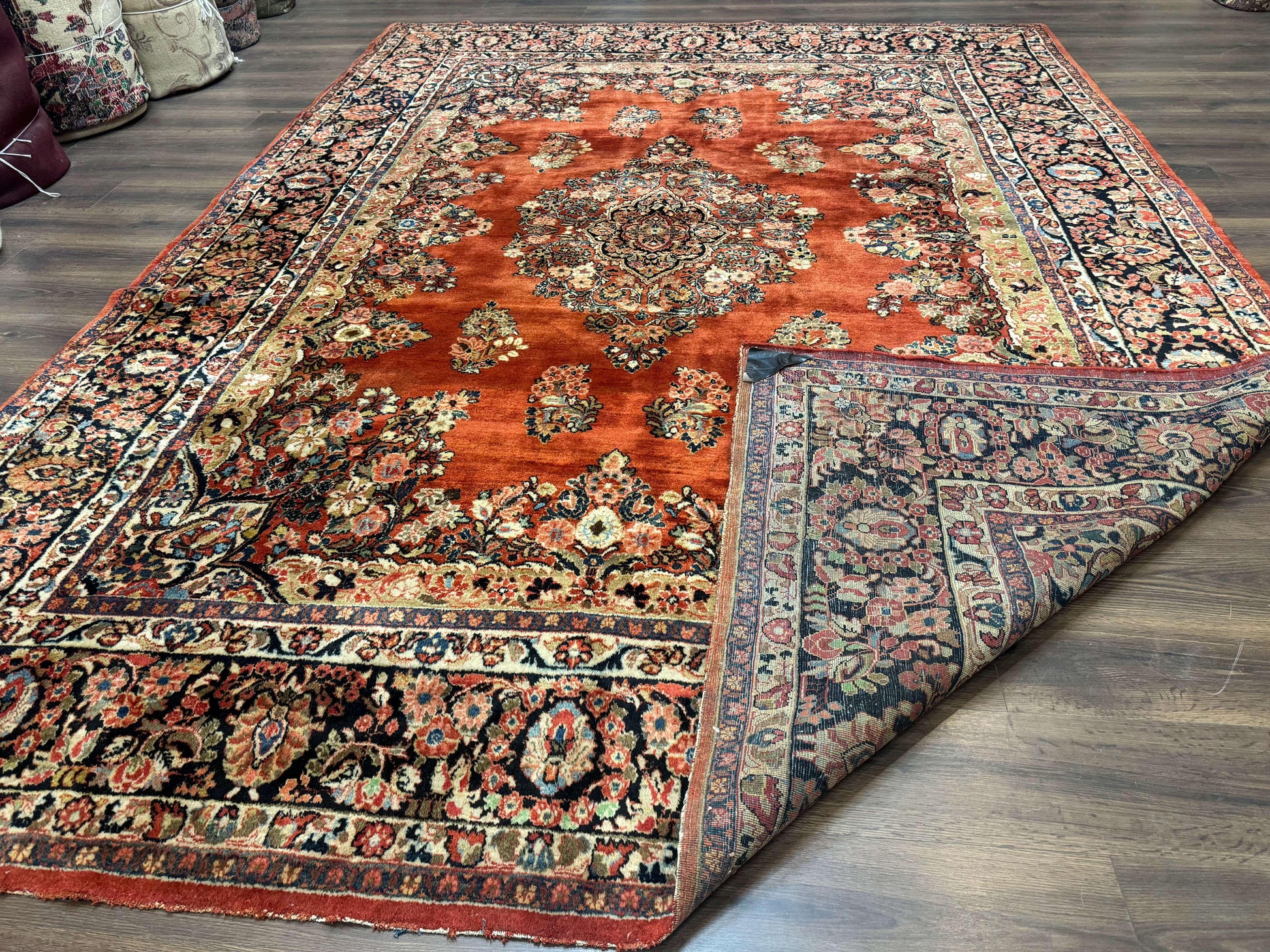 Antique Persian Sarouk Rug 9x12 - Nuvé