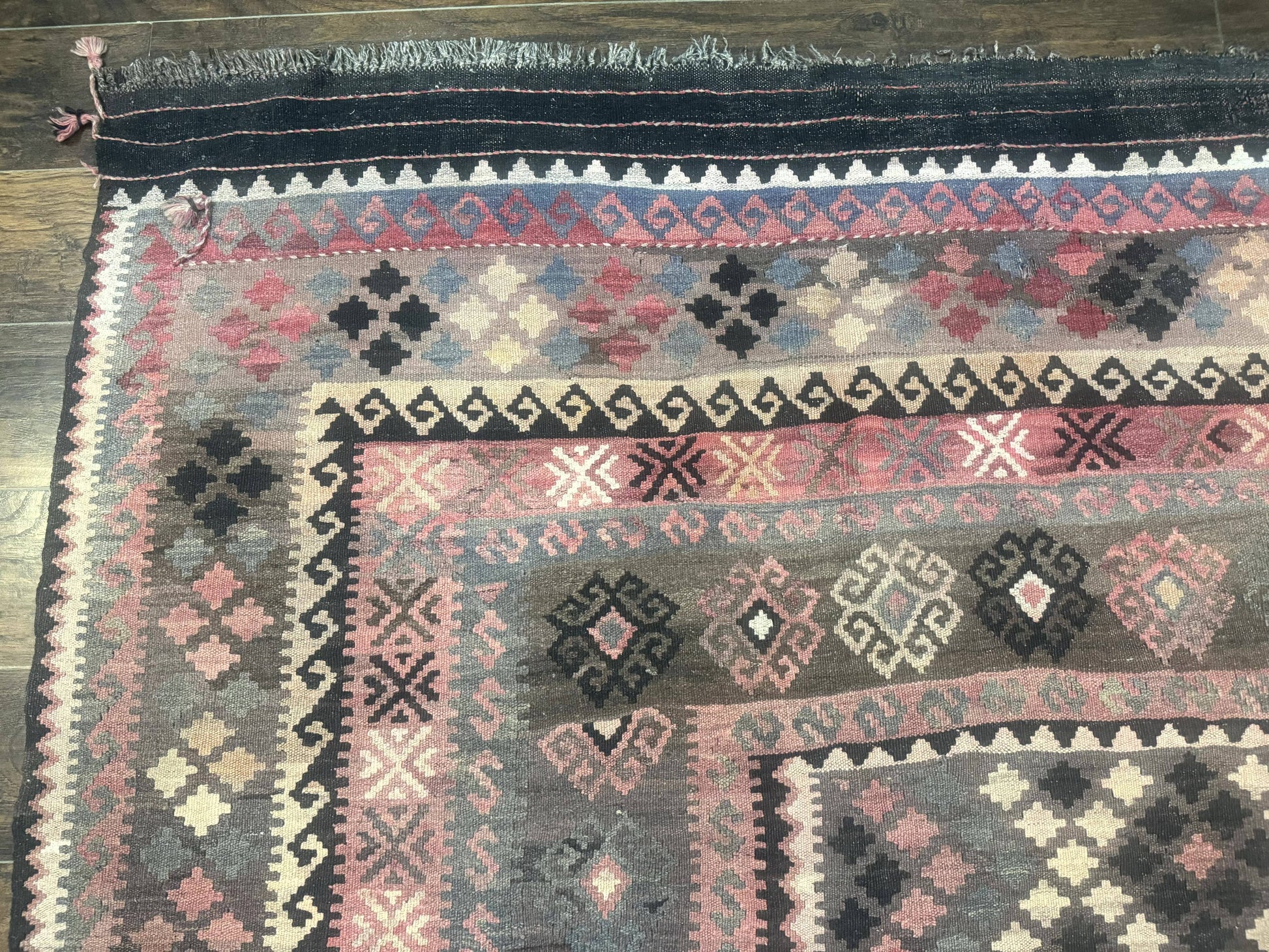 Persian Kurdish Kilim Rug 8x10, Large Flatweave Tribal Bohemian Rug, Vintage Zarand Kilim - Nuvé