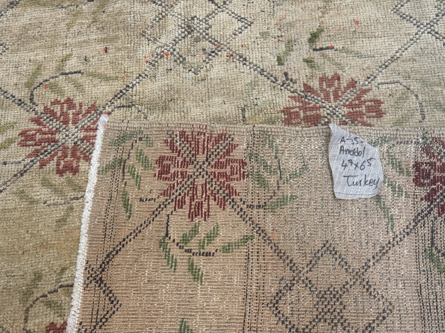 Turkish Rug 5x6, Oushak Carpet, Beige - Nuvé