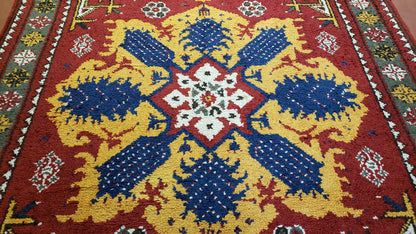 Colorful Moroccan Heriz Rug 6x9, Large Central Medallion, Red Yellow Blue - Nuvé