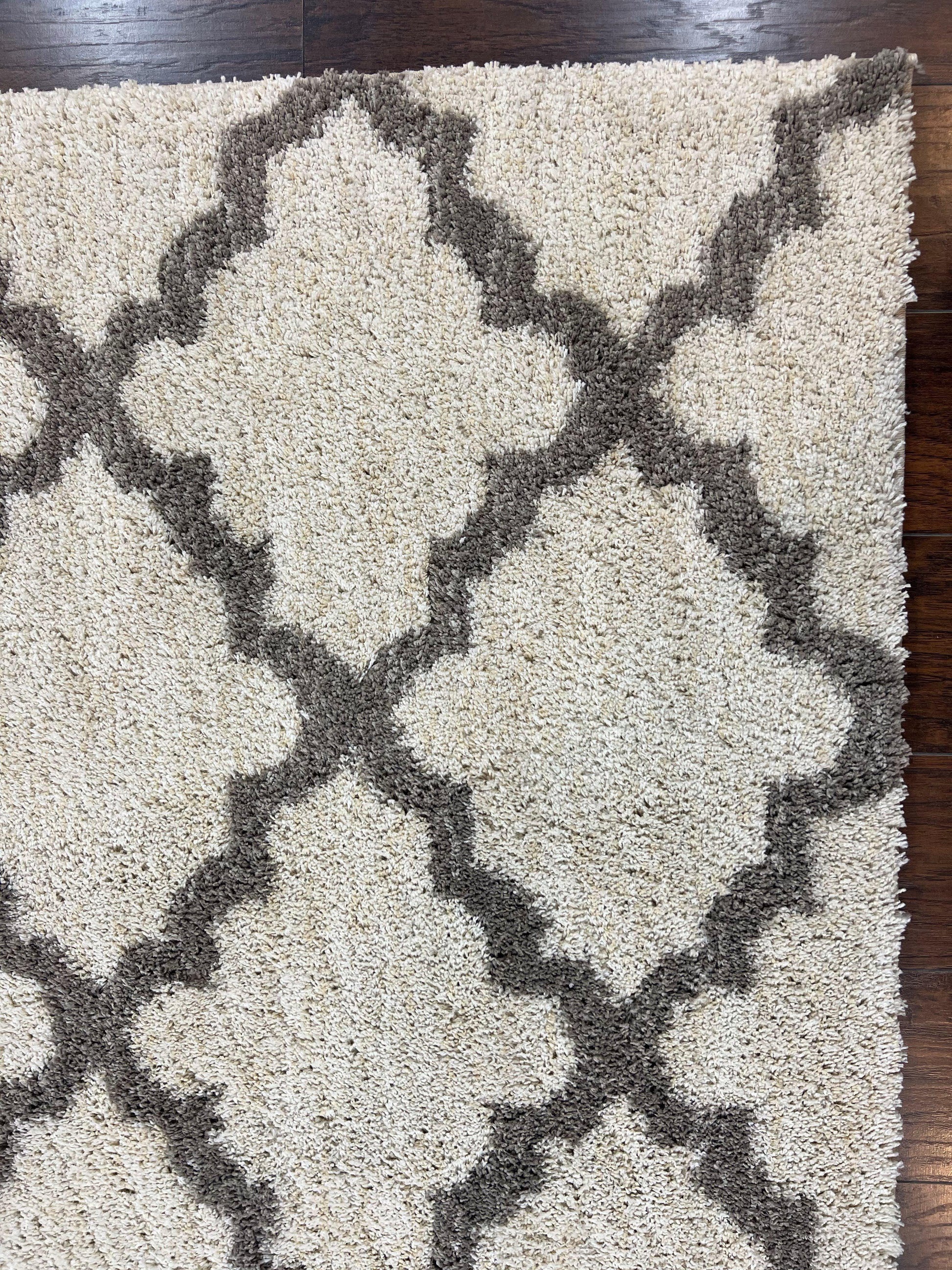 Modern Shag Rug, Ivory and Gray, Diamond Panel Design, Room Sized Area Rug - Nuvé