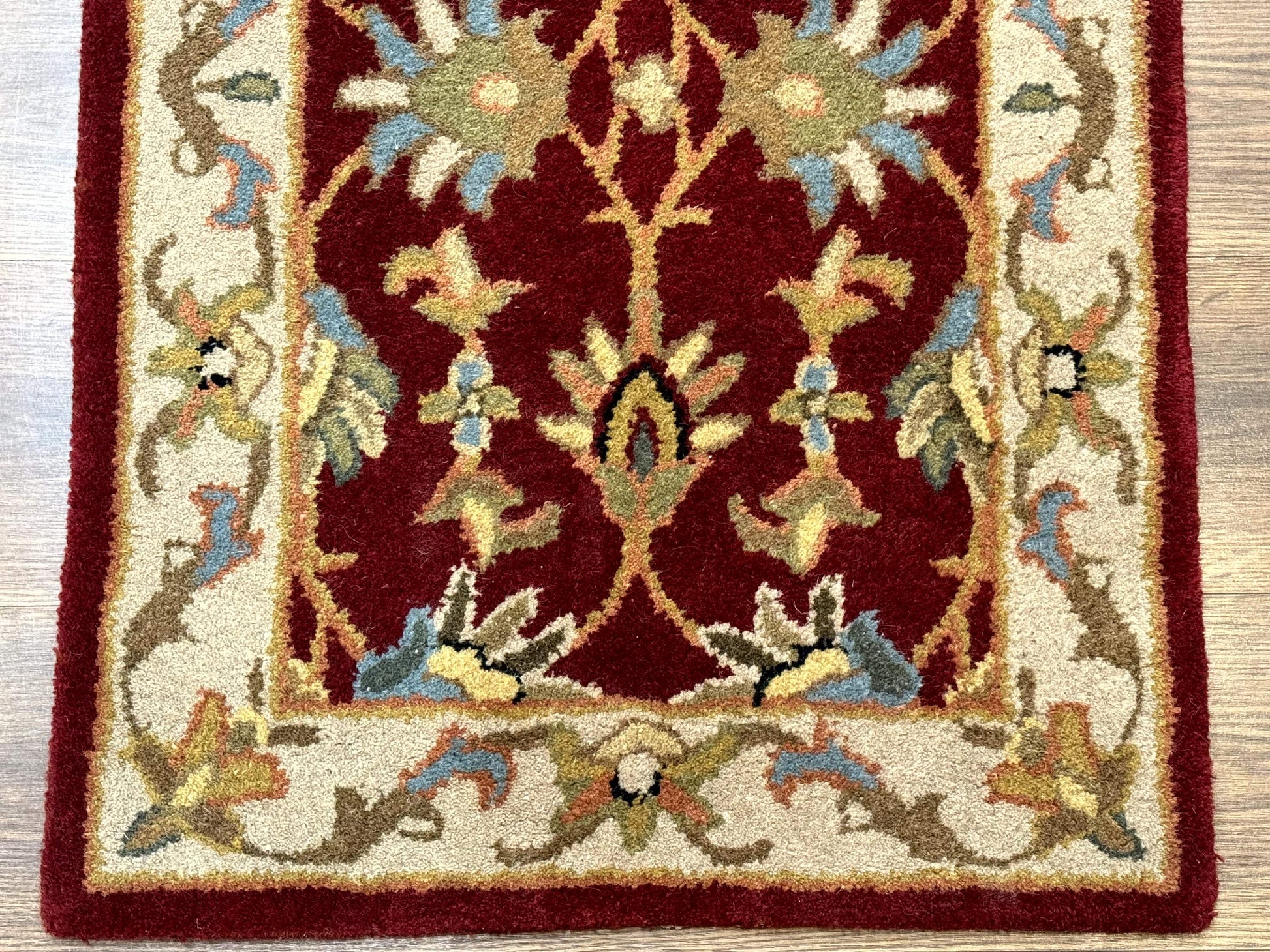 Small Floral Wool Rug 2x3, Safavieh Heritage Collection, Dark Red & Cream - Nuvé