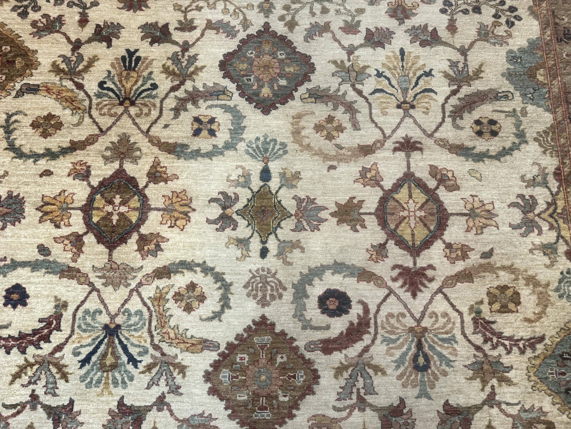 Egyptian Rug 9x12, Mahal Sultanabad Carpet, Handmade Wool Rug, Oatmeal Color - Nuvé