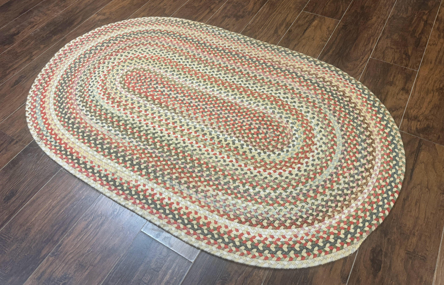 Braided American Oval Rug 3x5, Multicolor, Hand Braided - Nuvé