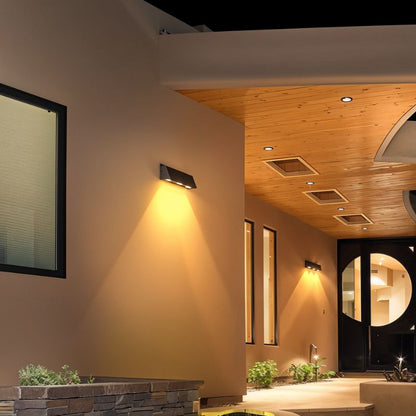 Elaxi Outdoor Wall Lamp - Nuvé