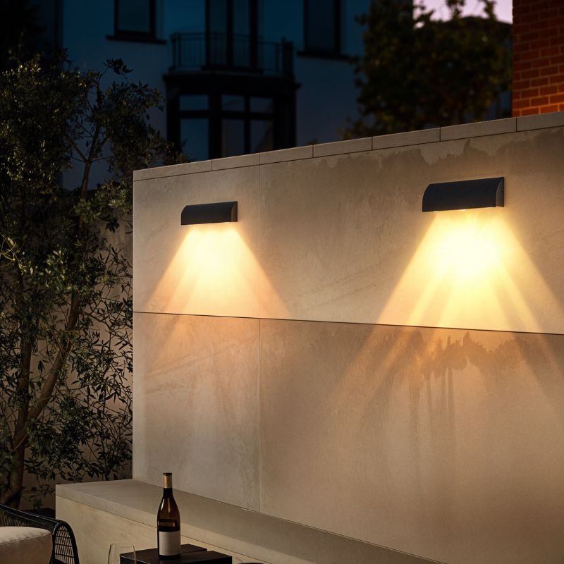 Elaxi Outdoor Wall Lamp - Nuvé