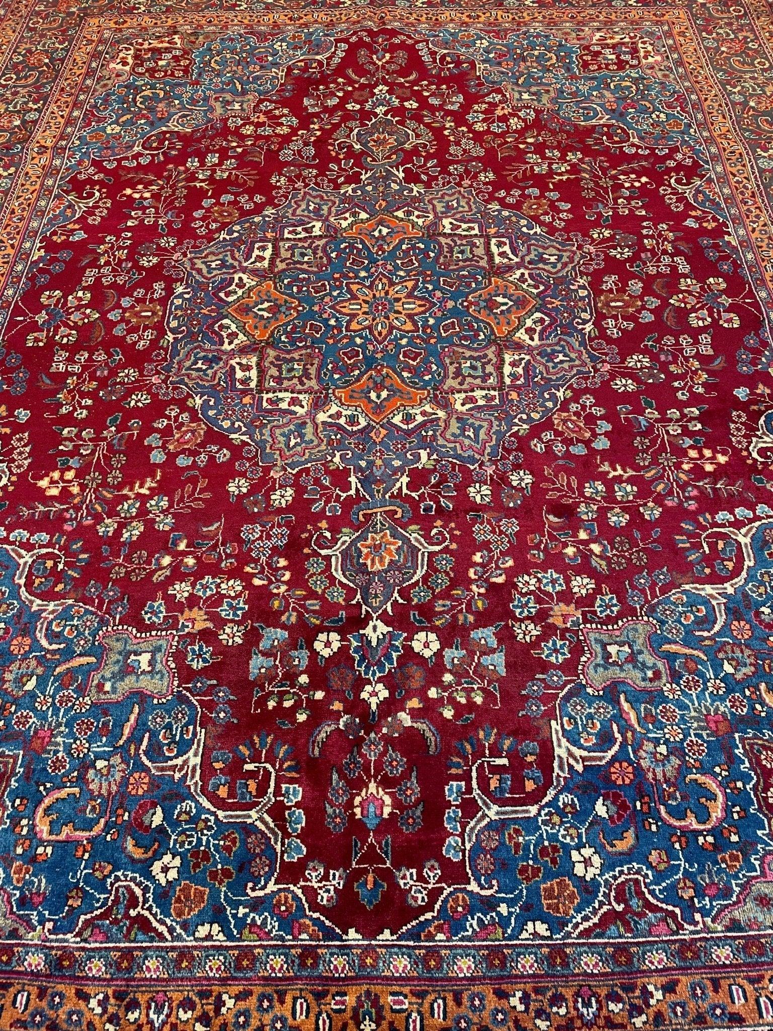 Elegant Hand Knotted Khorasan Area Rug 9’8” x 12’10” - Nuvé