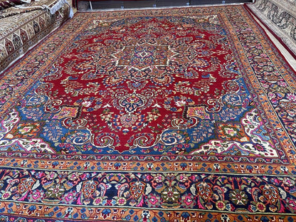 Elegant Mint Vintage 1960's Hand Knotted Veggie Dye Khorasan Area Rug 9’7” x 12’9” - Nuvé