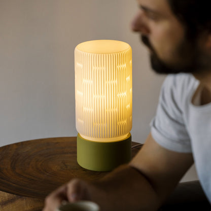 Liunk Table Lamp - Nuvé