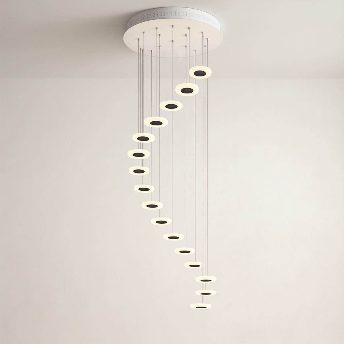 Everly Chandelier - Nuvé