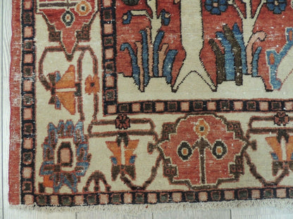 Exquisite Distressed Fine Persian Area Rug 5x7 Ft - Nuvé