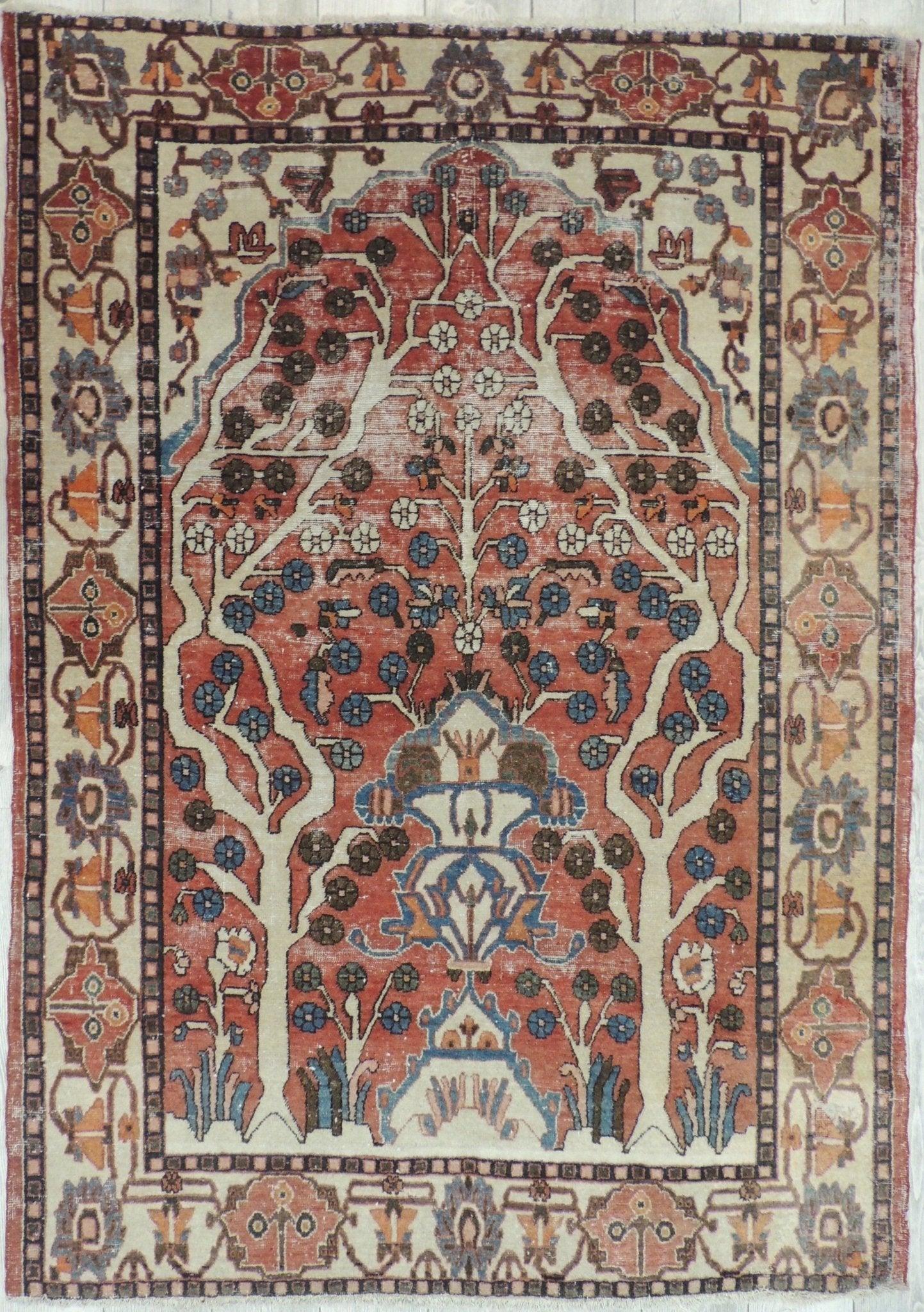 Exquisite Distressed Fine Persian Area Rug 5x7 Ft - Nuvé