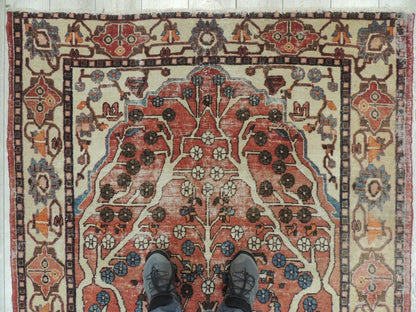 Exquisite Distressed Fine Persian Area Rug 5x7 Ft - Nuvé