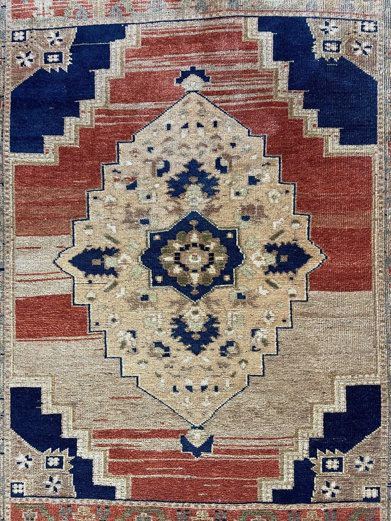 Exquisite handmade oushak rug 3'7''x5' - Nuvé