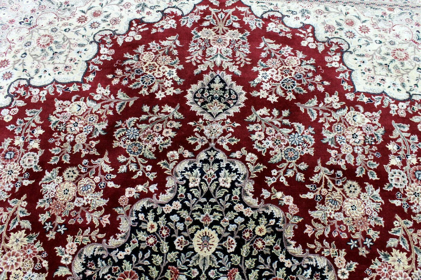 Exquisite Mint Hand-Knotted Peshawar Oriental Wool Rug – 9' x 12' - Nuvé