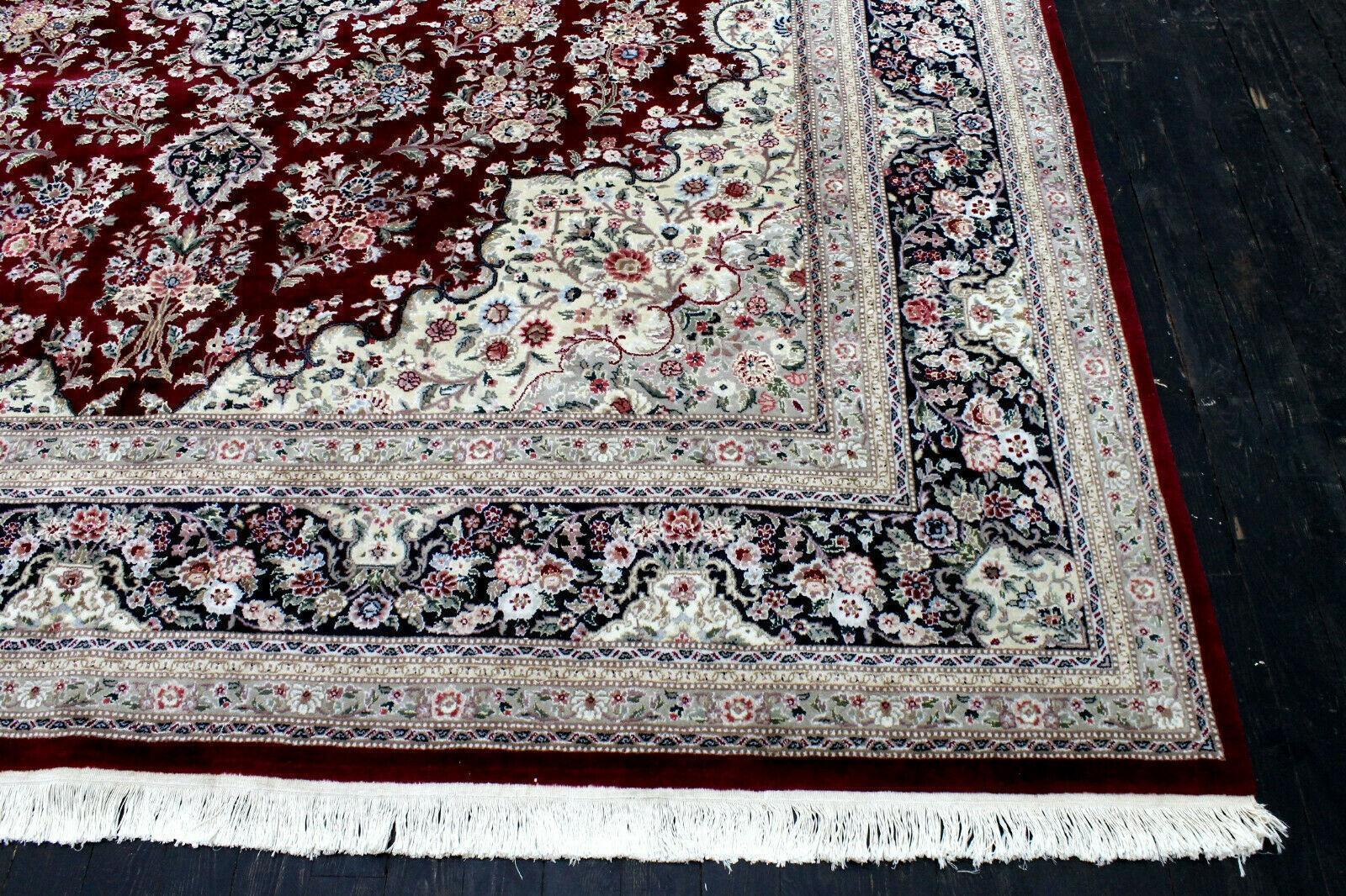 Exquisite Mint Hand-Knotted Peshawar Oriental Wool Rug – 9' x 12' - Nuvé