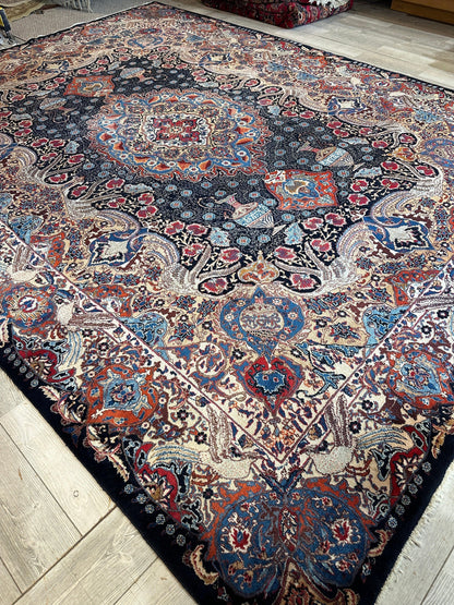 Exquisite Persian Kashmar Rug 9’11” x 13’3” - Nuvé