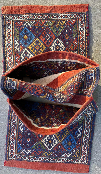 Exquisite Persian Qashqai Nomadic Vintage Khorjin ‘Saddle bag’ - Nuvé