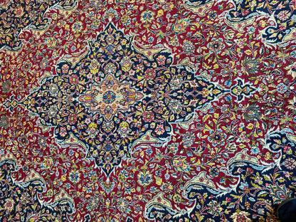 Exquisite Persian Vintage Medalian Rug 10 x 13 - Nuvé