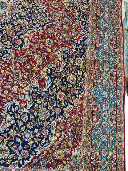 Exquisite Persian Vintage Medalian Rug 10 x 13 - Nuvé