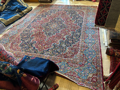 Exquisite Persian Vintage Medalian Rug 10 x 13 - Nuvé