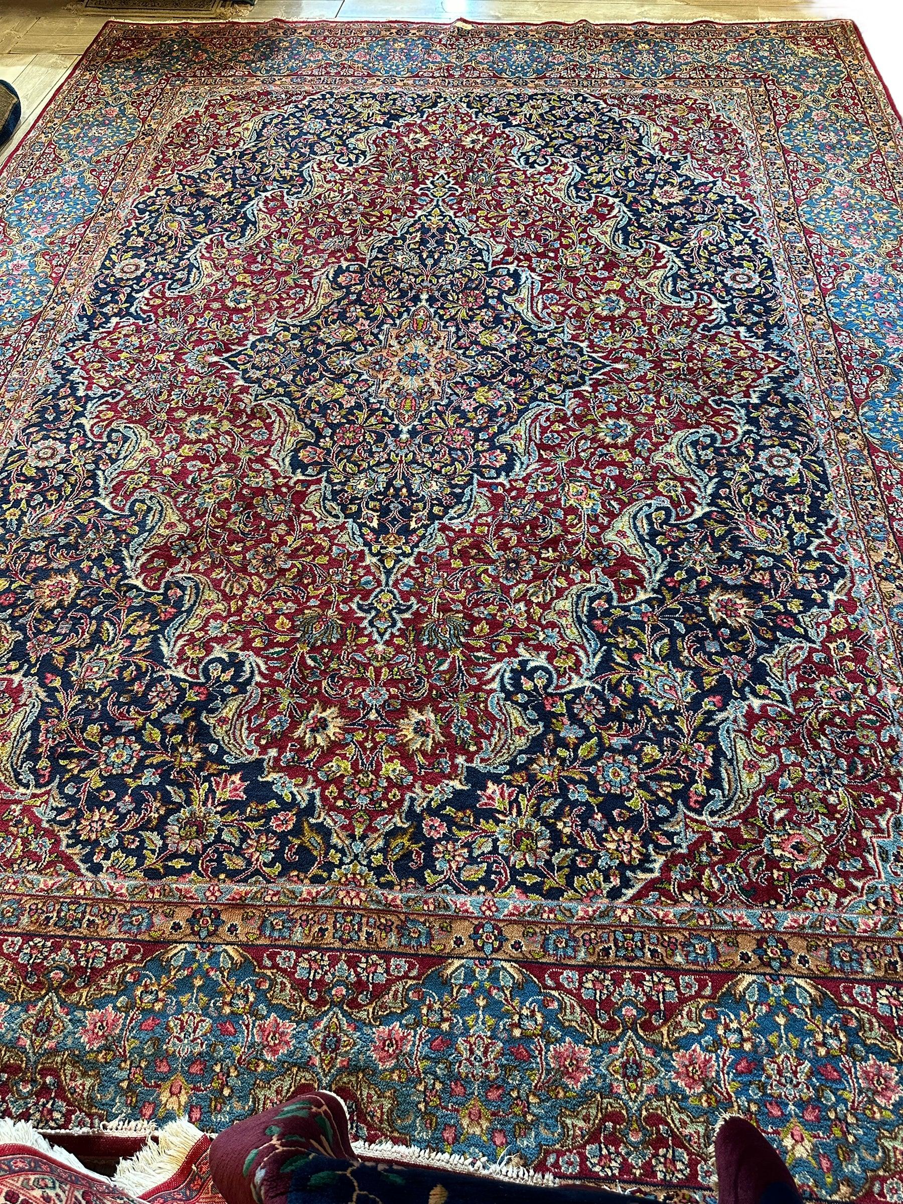 Exquisite Persian Vintage Medalian Rug 10 x 13 - Nuvé