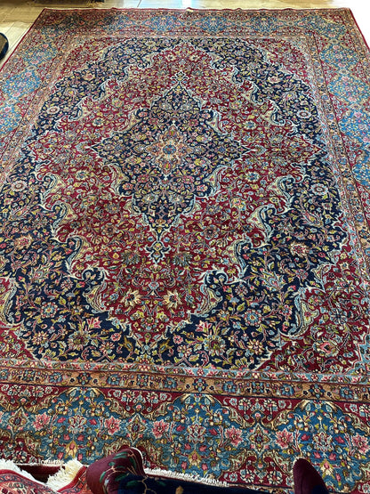 Exquisite Persian Vintage Medalian Rug 10 x 13 - Nuvé