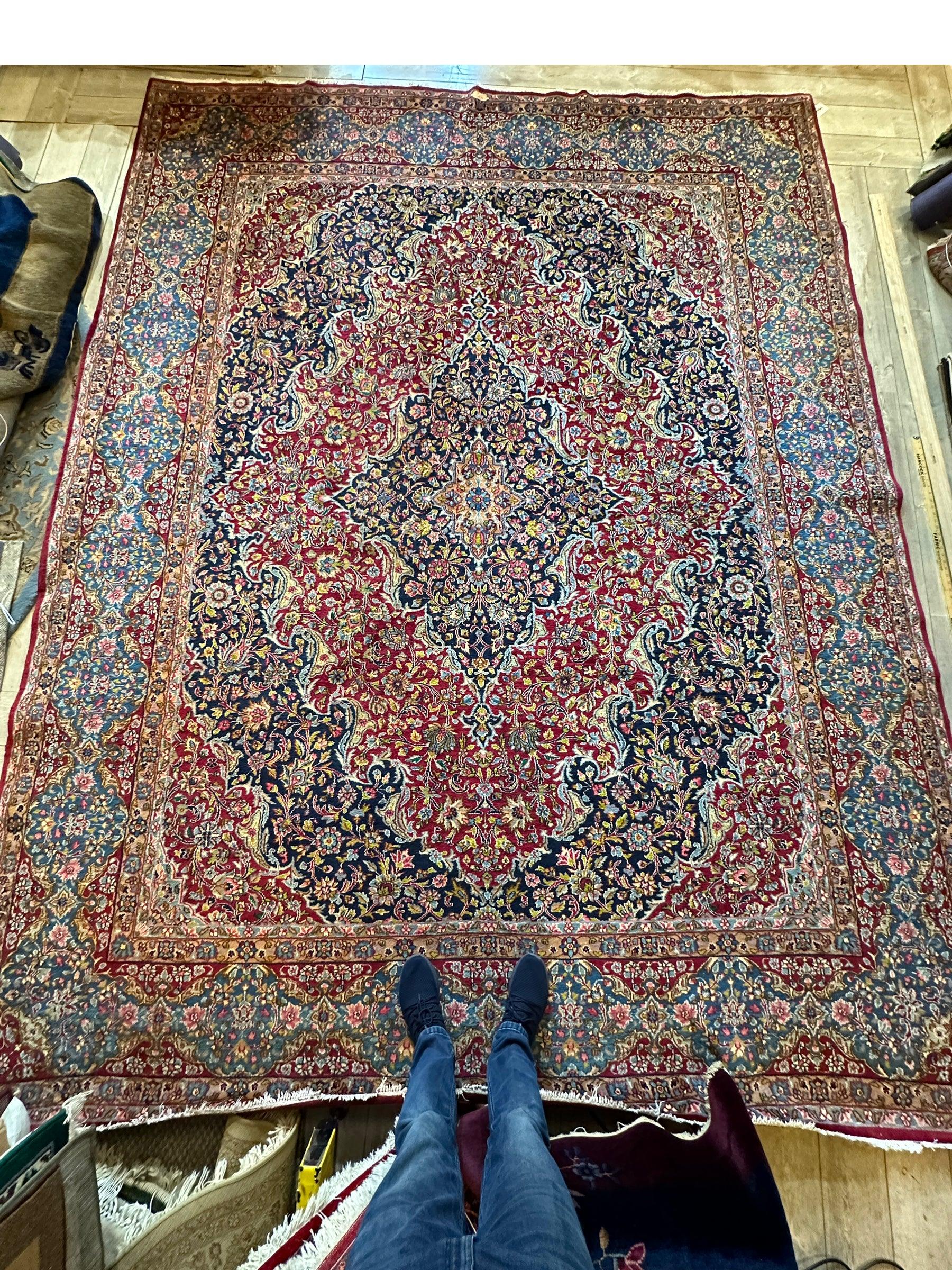 Exquisite Persian Vintage Medalian Rug 10 x 13 - Nuvé