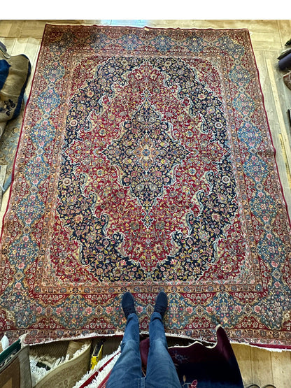 Exquisite Persian Vintage Medalian Rug 10 x 13 - Nuvé