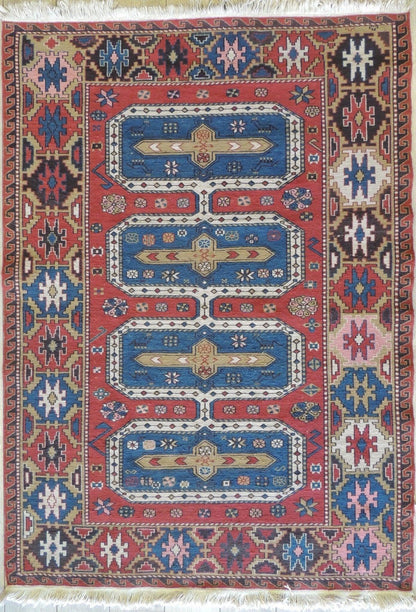 Exquisite Vintage Hand Knotted Soumak Area Rug 6x4 Ft - Nuvé