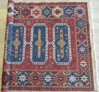 Exquisite Vintage Hand Knotted Soumak Area Rug 6x4 Ft - Nuvé