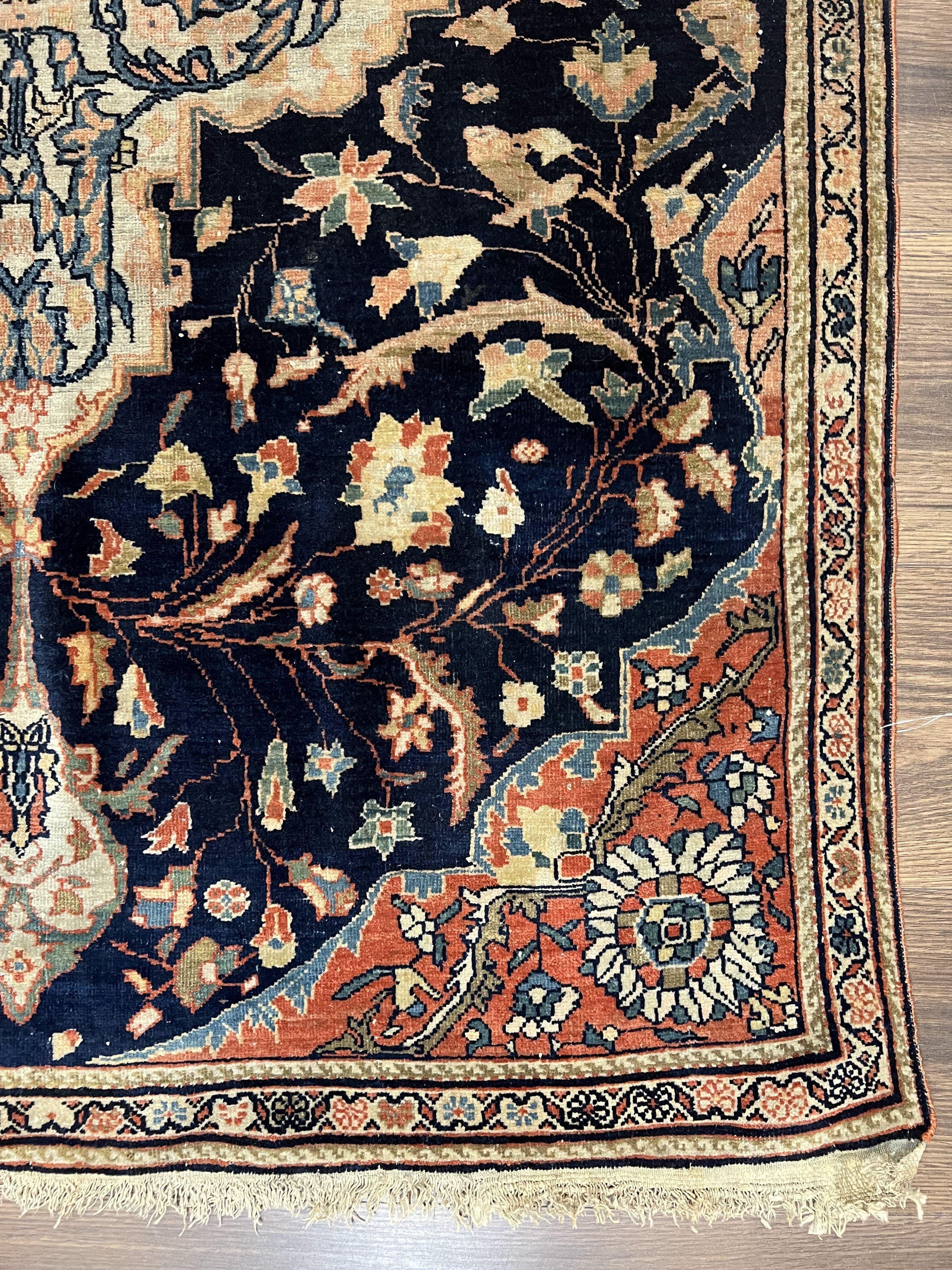 Antique Persian Rug 3.5 x 5, Sarouk Farahan Rug, High Quality 1920s Fine Oriental Carpet 3 x 5 ft, Large Medallion, Floral, Navy Blue Red, Hand Knotted Wool Rug - Nuvé