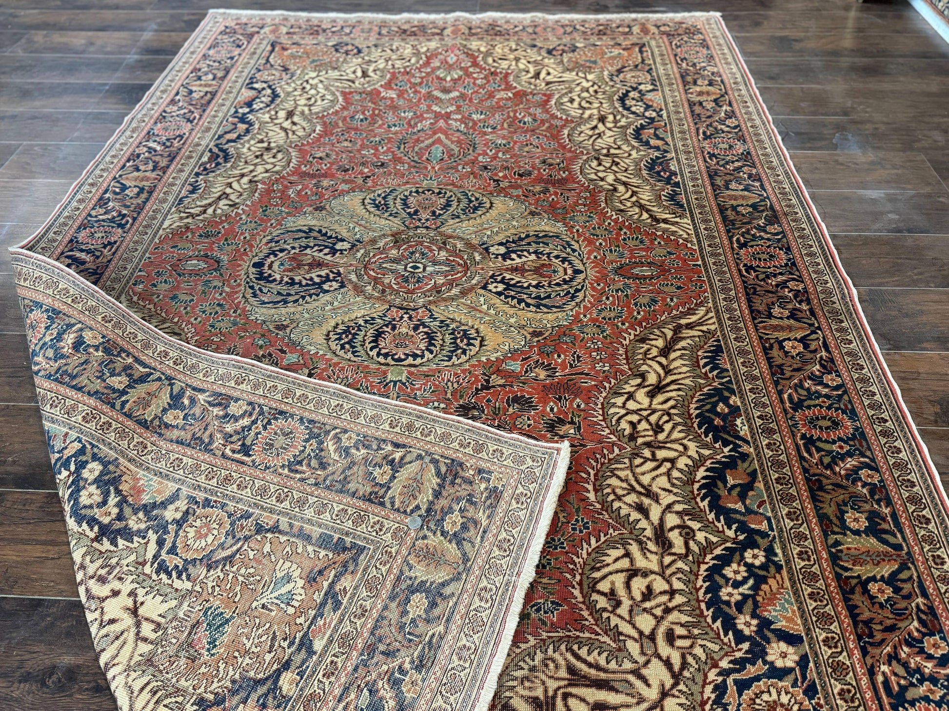 Turkish Kayseri Rug 6x10, Antique Turkish Carpet, Floral Medallion, Oriental Carpet, Red - Nuvé