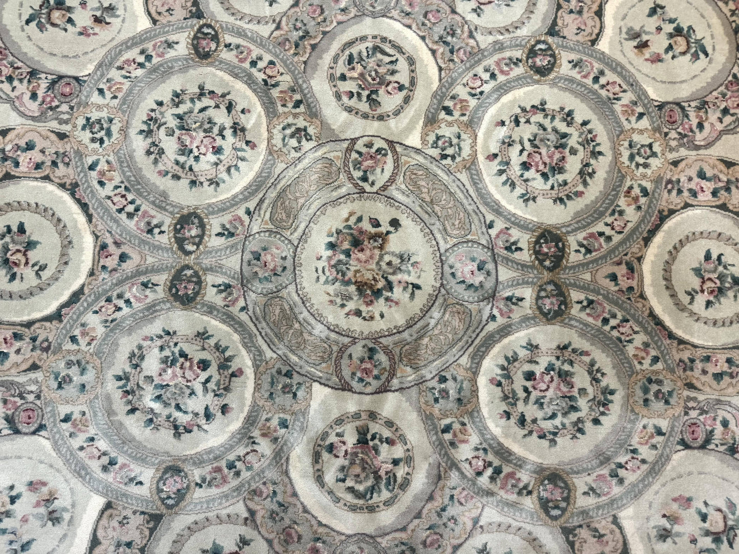 Pak Persian Rug 9x12, Wool with Silk Highlights, European Design, Floral, Green - Nuvé