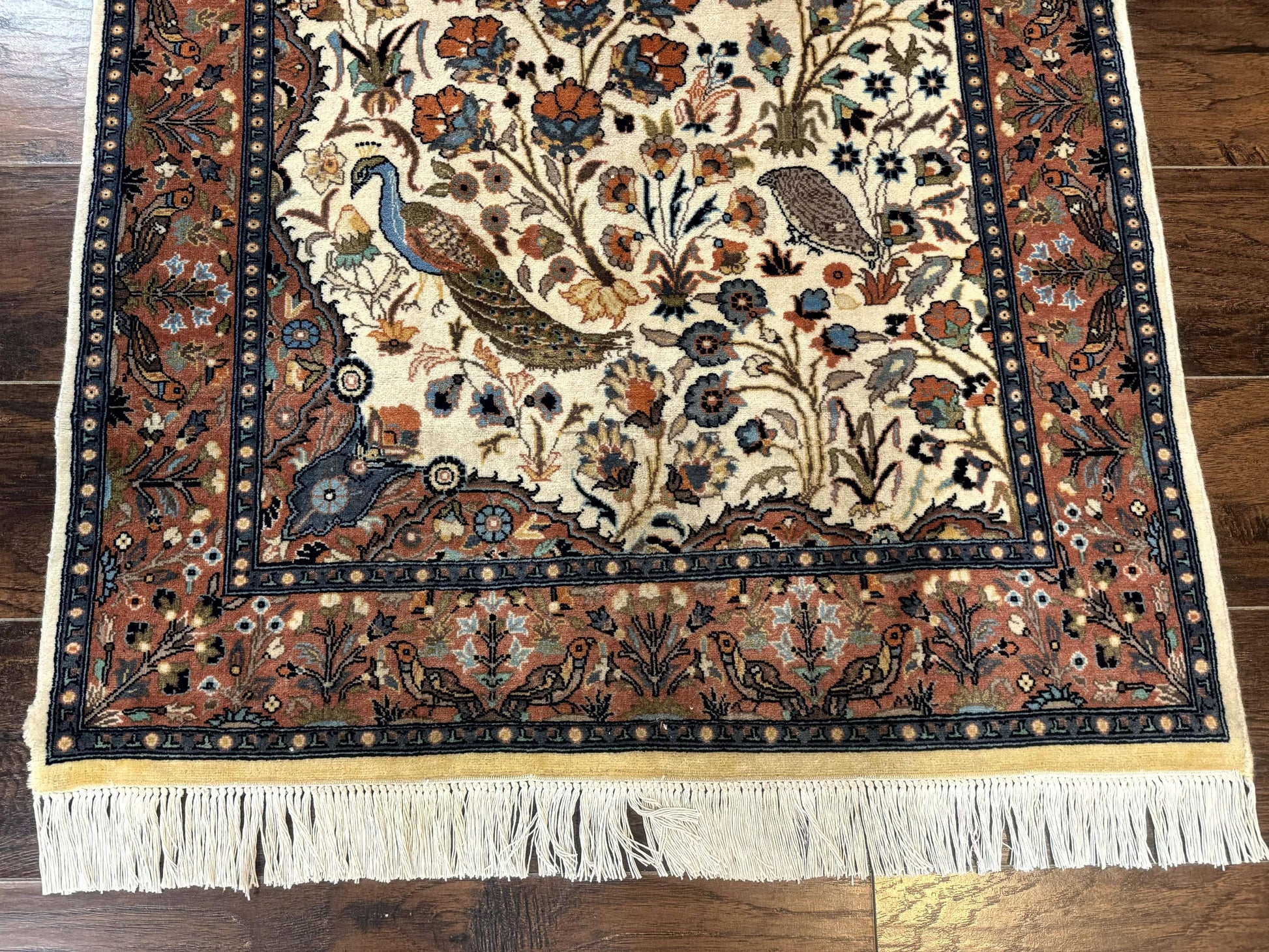 Small Pak Persian Rug 3x5, Peacock Birds Floral - Nuvé