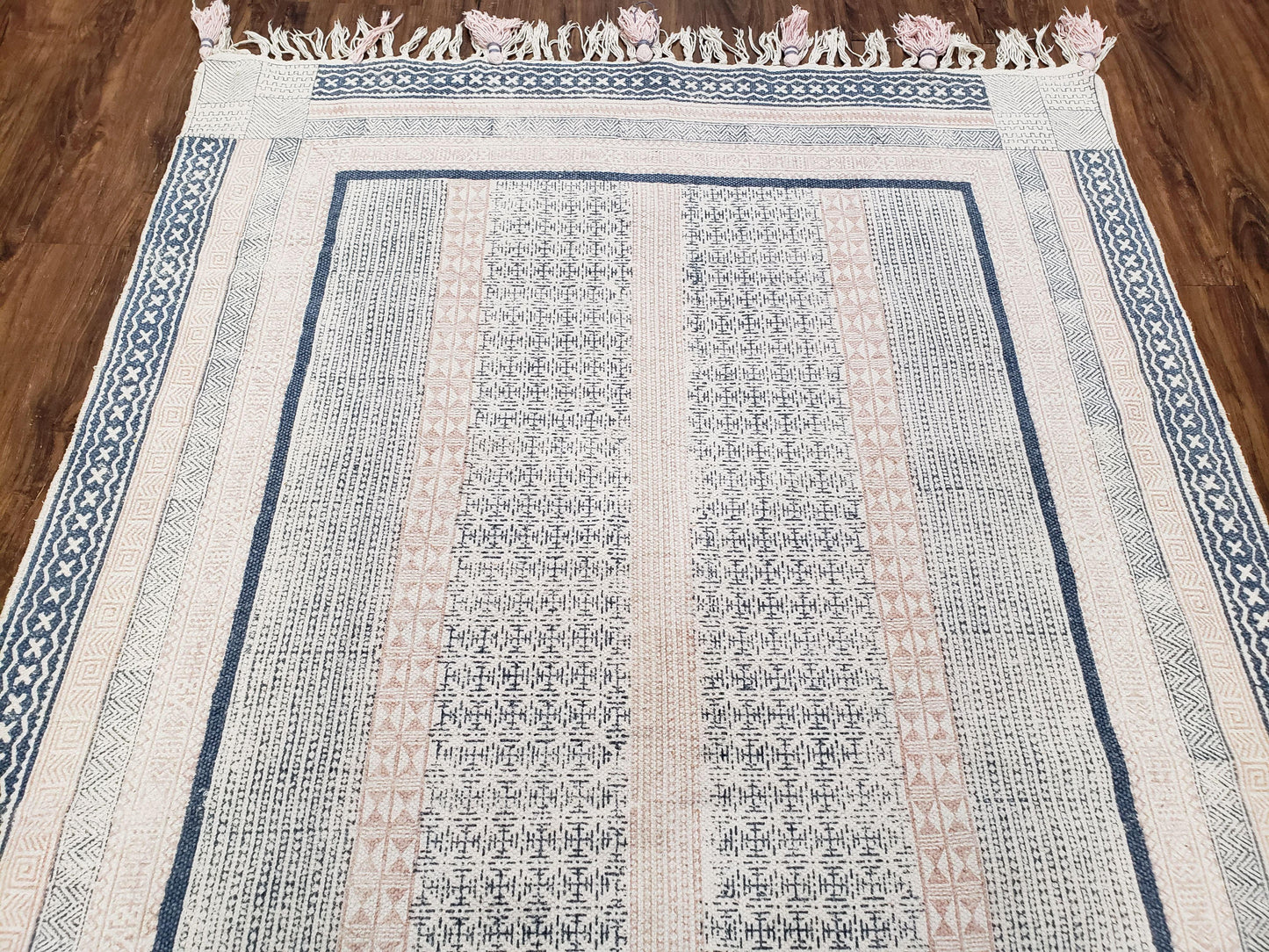 Vintage Moroccan Kilim Area Rug 4x6, Ivory & Blues, Moroccan Wall Hanging, Wool, Handmade, 3'9" x 6' 1", Boho Rug, Flatweave Moroccan Carpet - Nuvé