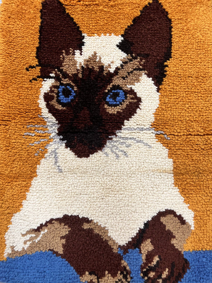 Small Shag Rug with Siamese Cat Pictorial, 2x3 ft Rug, Wool, Vintage, Danish Rya Shag Rug, Orange - Nuvé