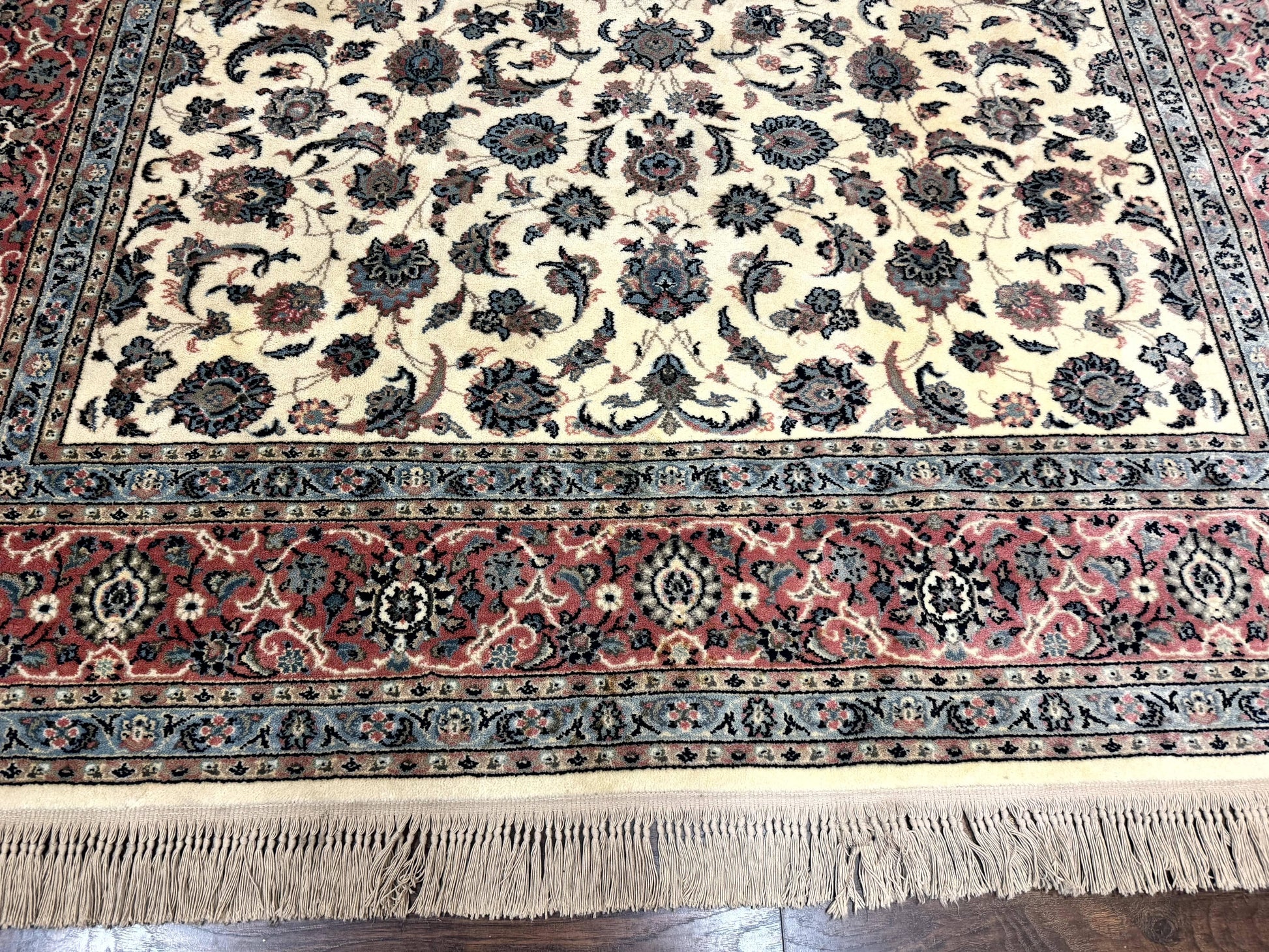 Karastan Rug 8.8 x 12, Ivory Rose Kashan #768, Wool Pile Karastan Carpet, Original 700 Series, Rare, Discontinued, Vintage - Nuvé