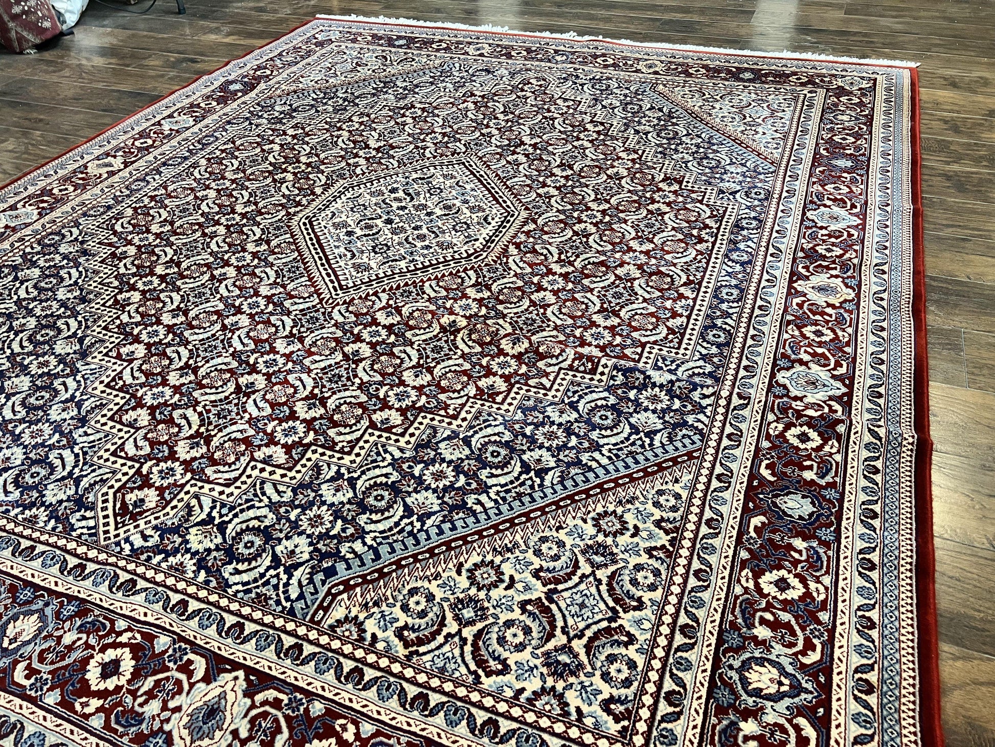 Karastan Rug 8x10, Kara Shah Red Bidjar, Belgium Power Loomed Rug, Wool Pile Karastan Rug, Vintage - Nuvé