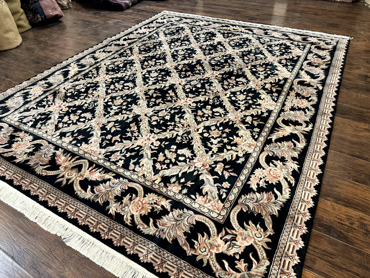 Pak Persian Rug 8x10, Black, Handmade - Nuvé