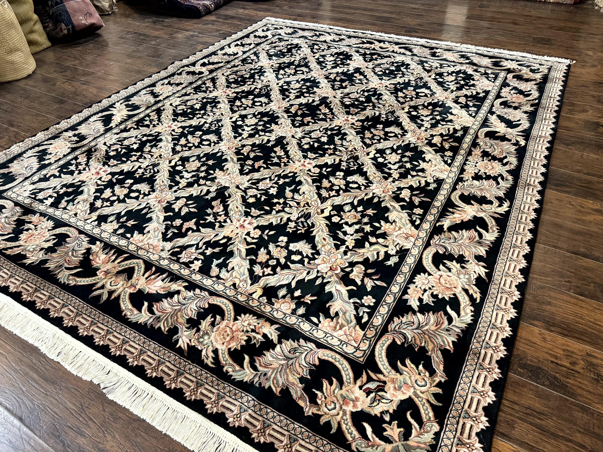 Pak Persian Rug 8x10, Black, Handmade - Nuvé
