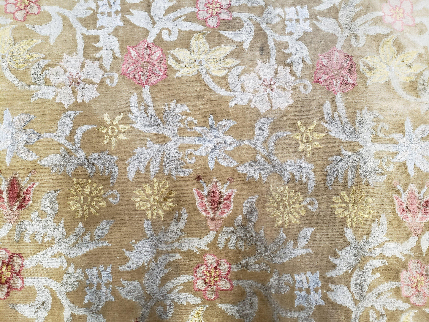 Modern Tibetan Rug 6x9, Wool and Silk Tibetan Rug, Handmade Tibetan Rug, Silk Flowers, Contemporary Rug, Soft Rug, Tibetan Area Rug, Tan - Nuvé