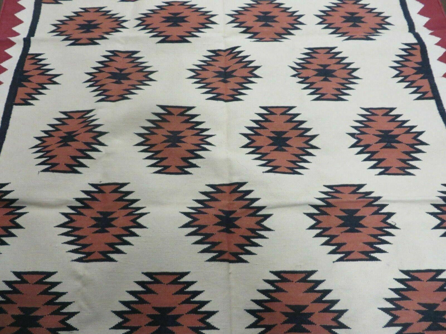 5' X 8' Hand Woven Wool Rug Contemporary Kilim Dhurrie Modern Oriental Area Rug - Nuvé