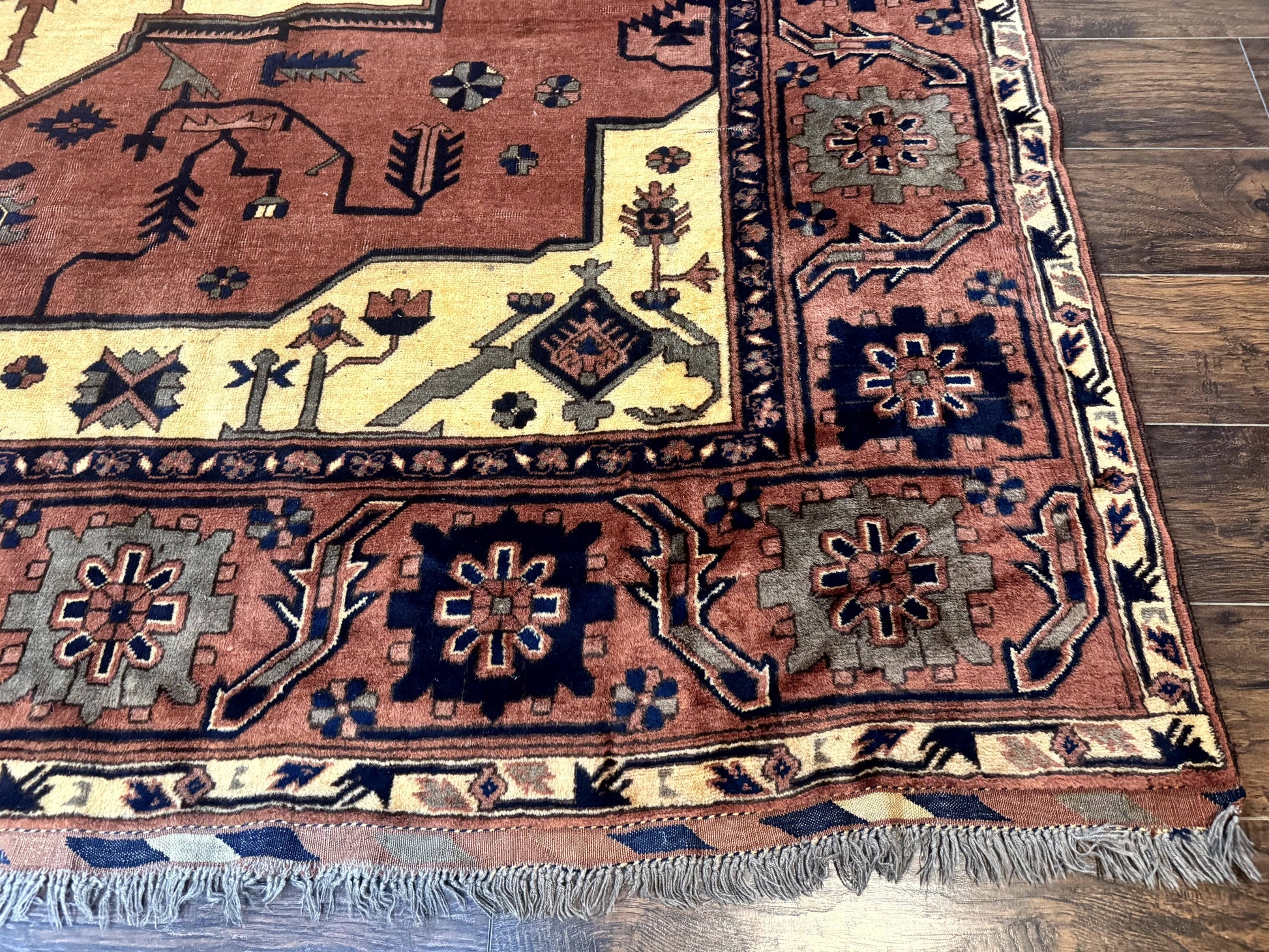 Afghan Heriz Rug 9x12, Tribal Geometric Serapi Carpet, Rust Cream and Navy, Wool on Wool - Nuvé