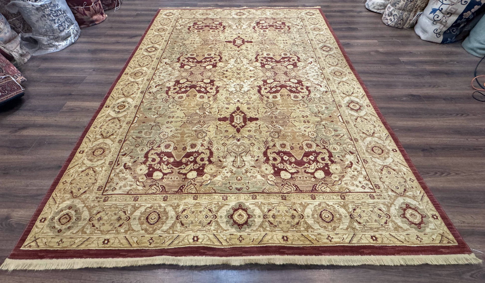 Traditional Rug 8x11, Martha Stewart Signature Collection - Nuvé