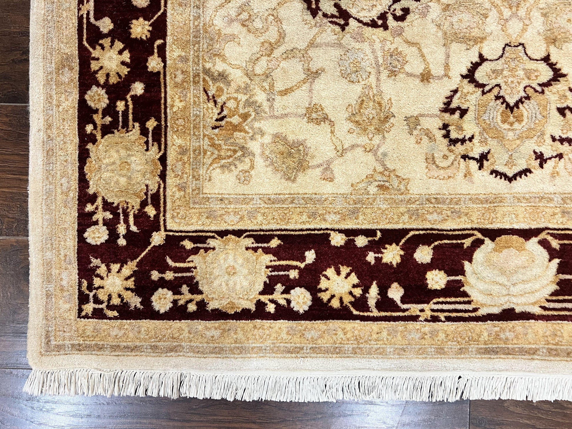 Peshawar Rug 5x7, Beige and Maroon, Vintage Handmade Wool Traditional Carpet 5 x 7 ft, Pakistani Rug, Agra Pattern, Very Fine 260 KPSI - Nuvé